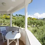 Lägenhet Sunrise Duilovo -three Bedroom With Sea View Terrace *