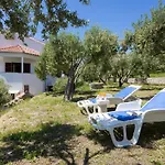 Lägenhet Sunrise Duilovo -three Bedroom With Sea View Terrace Split