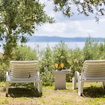 Lägenhet Sunrise Duilovo -three Bedroom With Sea View Terrace *