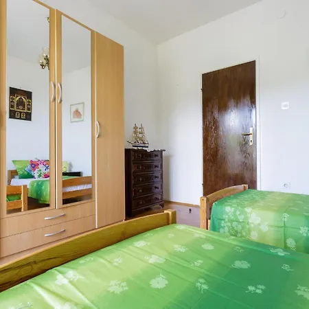 Sunrise Duilovo -three Bedroom With Sea View Terrace Lägenhet Split