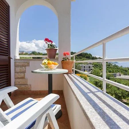 Lägenhet Sunrise Duilovo -three Bedroom With Sea View Terrace